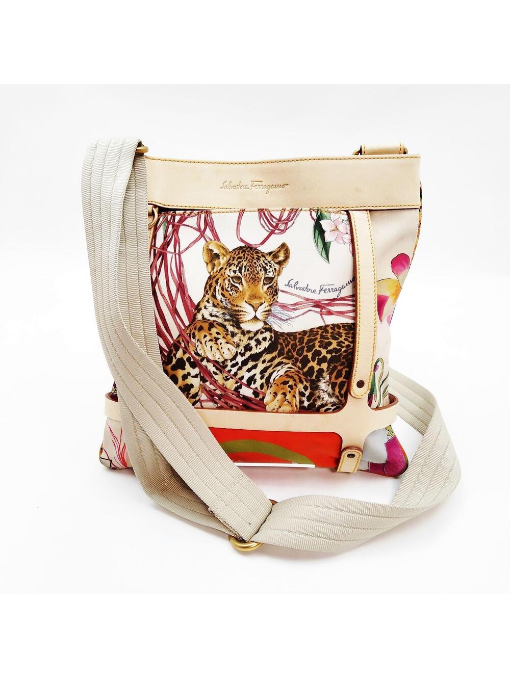 Ferragamo Crossbody bag Beige Nylon 3136309